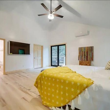 Outdoor Enthusiast'S Dream Cabin Hiking & Rafting Hot Springs Exterior photo